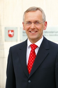 Heiner Pott, Niedersächsischer Sozialstaatssekretär